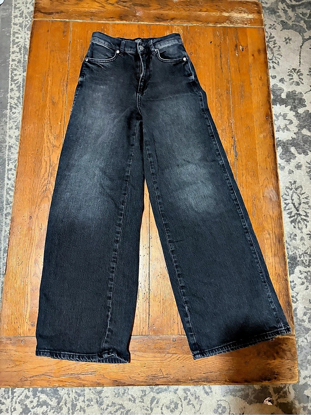 BDG A-Wide Leg Jeans in Black Waist 25